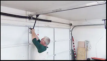 Vandalia Locksmith Store Vandalia, OH 937-697-3008 - garage-door-installation
